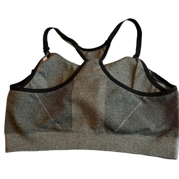 Auden Athletic Sports Bra - Picture 3 of 11
